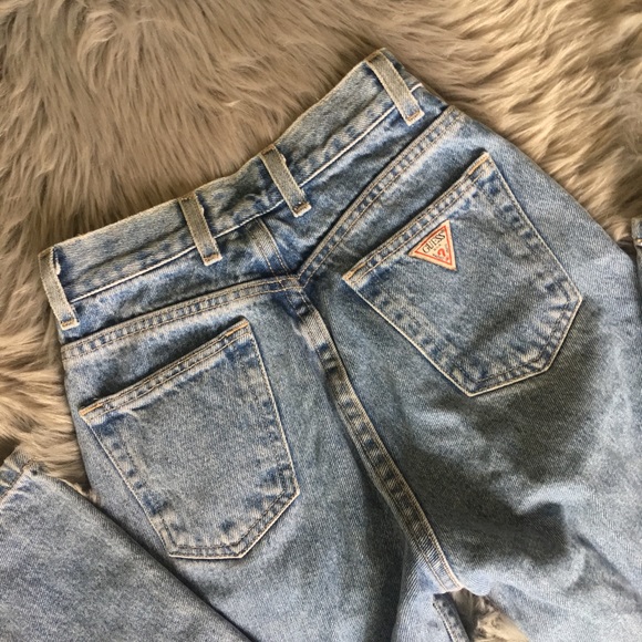 Vintage Guess Jeans - Picture 2 of 5